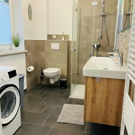 Kluetz Semi-detached House, 2 Double Beds, 2 Single Beds Апартаменты